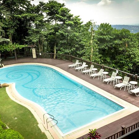 Eugenio Lopez Center Hotel Antipolo Eksteriør billede